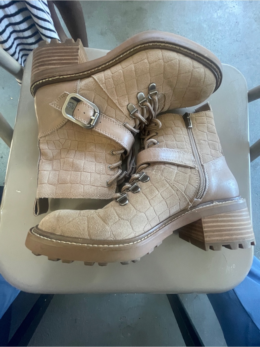 Vince Camuto Women's Suede Leather Boots 7M, Taupe